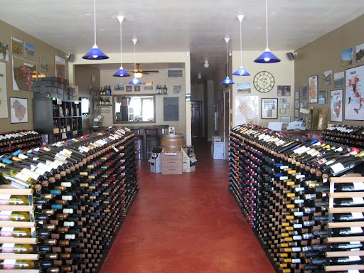 Wine Store «Rosso Wine Shop», reviews and photos, 3459 N Verdugo Rd, Glendale, CA 91208, USA