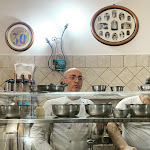 Photo n°3 de l'avis de Pilly. fait le 07/05/2024 à 06:00 sur le  Pizzeria Da Attilio à Naples