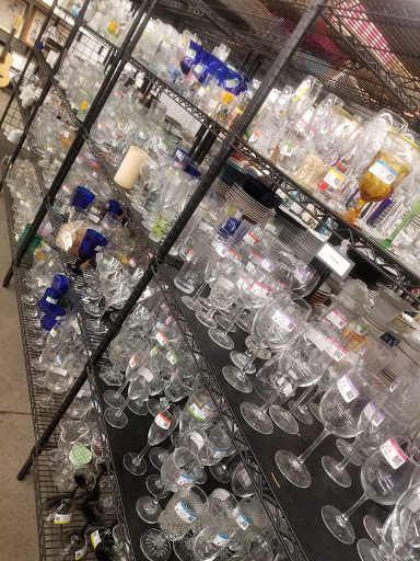 Thrift Store «83rd Ave & Lake Pleasant Goodwill Retail Store & Donation Center», reviews and photos