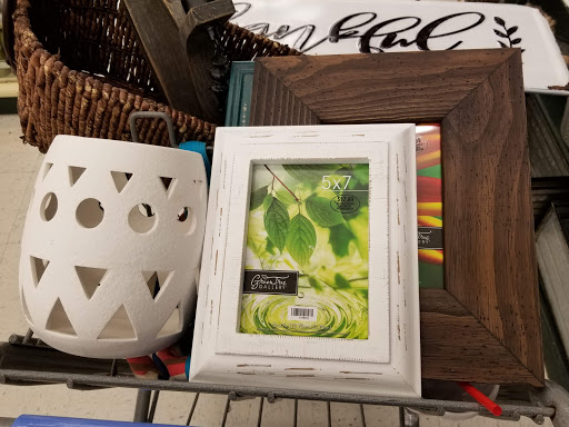 Craft Store «Hobby Lobby», reviews and photos, 200 Ridge Way, Flowood, MS 39232, USA