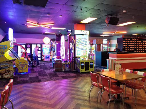 Bowling Alley «AMF Davie Lanes», reviews and photos, 8200 W State Rd 84, Davie, FL 33324, USA