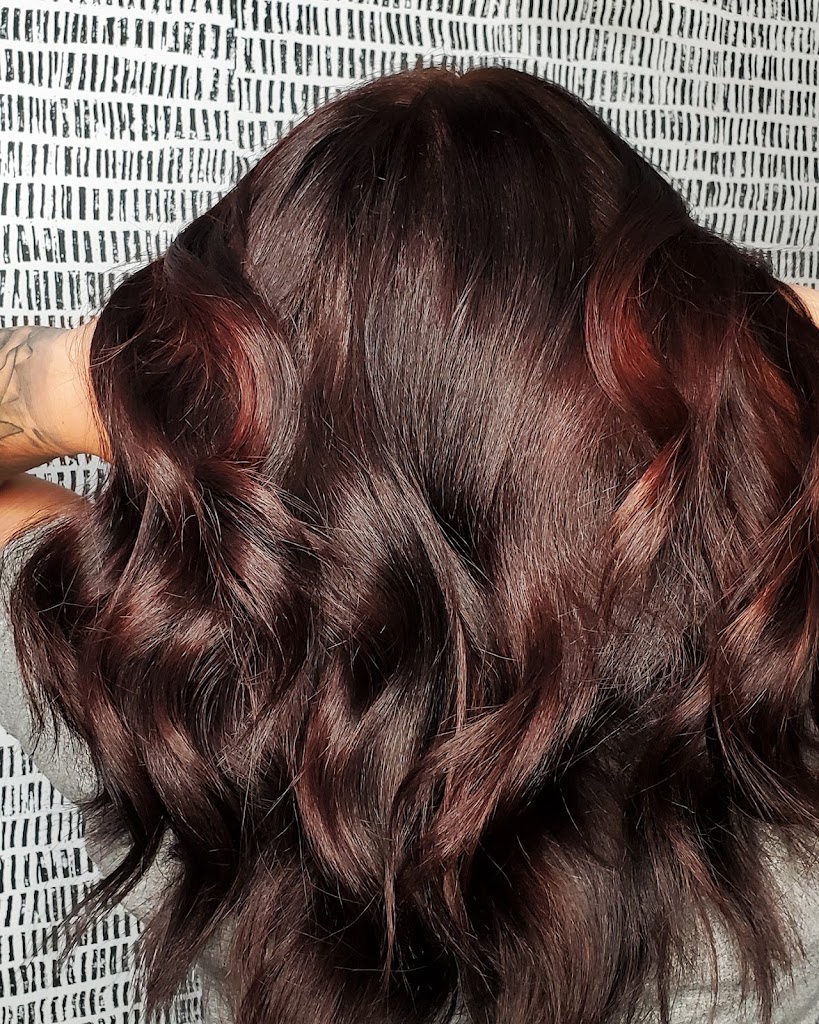 Twisted Scissorz Salon LLC 48060