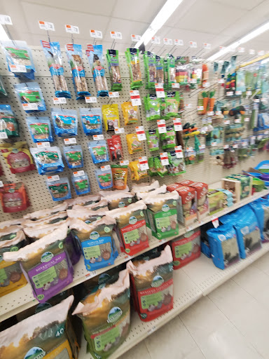 Pet Supply Store «Pet Supplies Plus», reviews and photos, 471 Boston Post Rd, Orange, CT 06477, USA