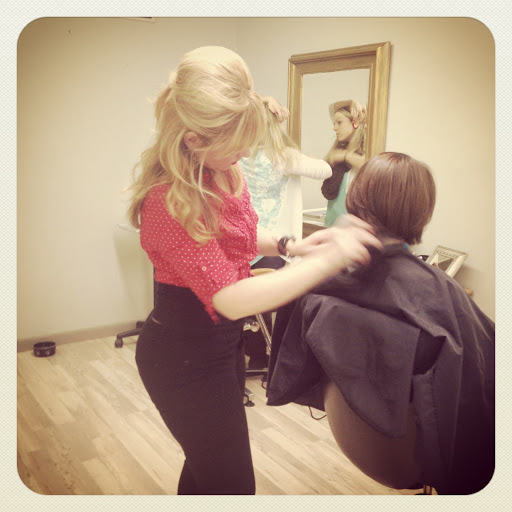 Beauty Salon «U-Turn Salon», reviews and photos, 204 Campbelltown Rd, Palmyra, PA 17078, USA