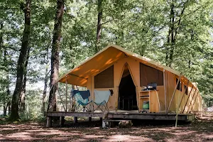 Camping Huttopia Lake Sillé (Ex camping Molières) image