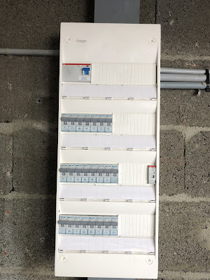 KM ELEC 44 à Chauve