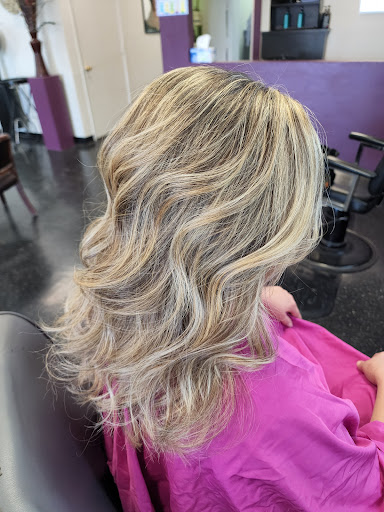 Beauty Salon «A Cut Above Family Haircare», reviews and photos, 3960 N Oracle Rd, Tucson, AZ 85705, USA