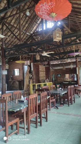 10 Restoran Makan Siang Terbaik di Indonesia yang Harus Dicoba