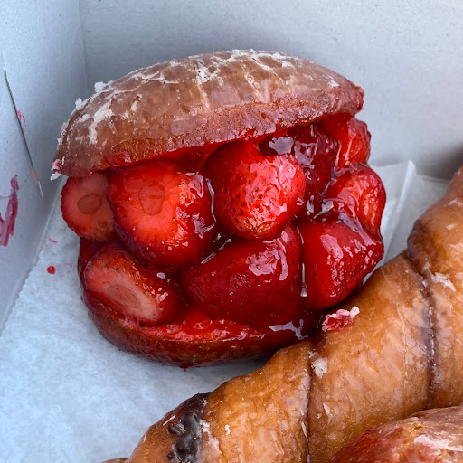 Donut Shop «The Donut Man», reviews and photos, 915 E Rte 66, Glendora, CA 91740, USA