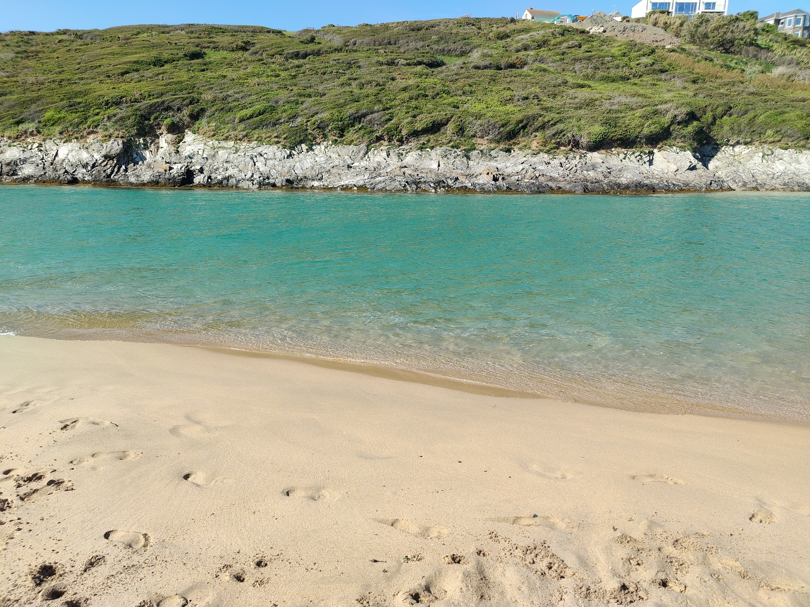 Fotografie cu Plaja Crantock - locul popular printre cunoscătorii de relaxare