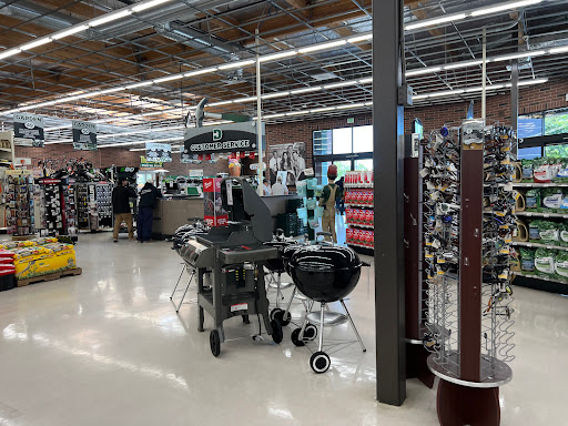 Hardware Store «Dale Hardware Inc», reviews and photos, 3700 Thornton Ave, Fremont, CA 94536, USA