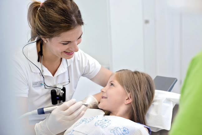 Kommentare und Rezensionen über Zahnarztpraxis Dr. Mahl