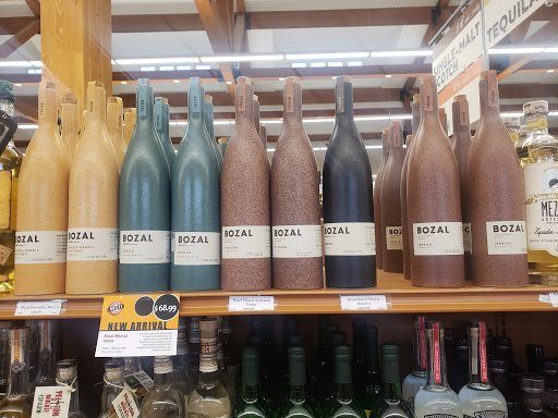 State Liquor Store «NH Liquor & Wine Outlet», reviews and photos, 500 Woodbury Ave, Portsmouth, NH 03801, USA