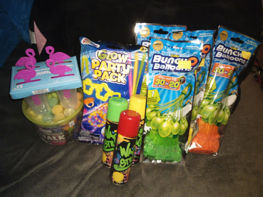 Variety Store «Five Below», reviews and photos, 5900 Poyner Anchor Ln, Raleigh, NC 27616, USA