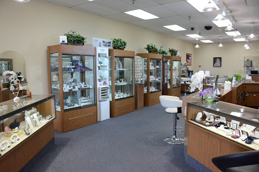 Jewelry Store «Marry Me Jewelry», reviews and photos, 3 Countryside Plaza, Countryside, IL 60525, USA