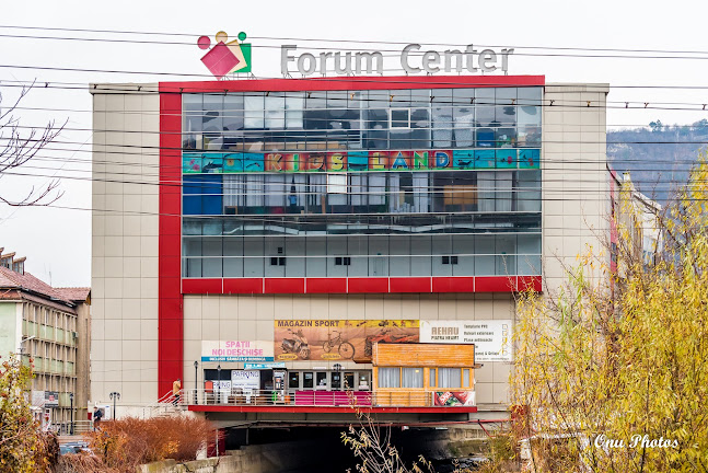 Mall Forum Center