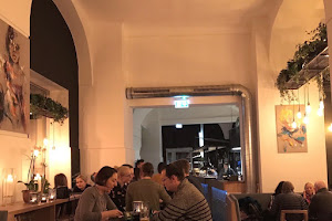 LETO Restaurant Bar