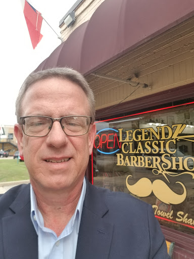 Barber Shop «LEGENDZ CLASSIC BARBER SHOP», reviews and photos, 207 N Center St, Arlington, TX 76011, USA