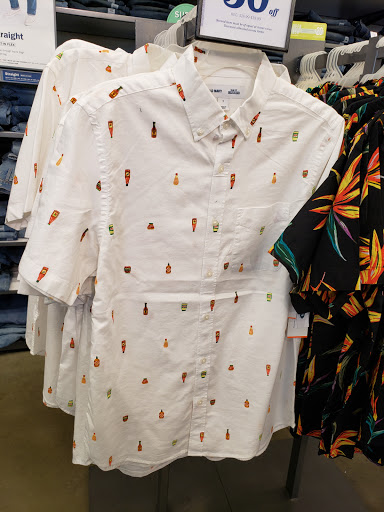 Clothing Store «Old Navy», reviews and photos, 1410 S Main Chapel Way, Gambrills, MD 21054, USA