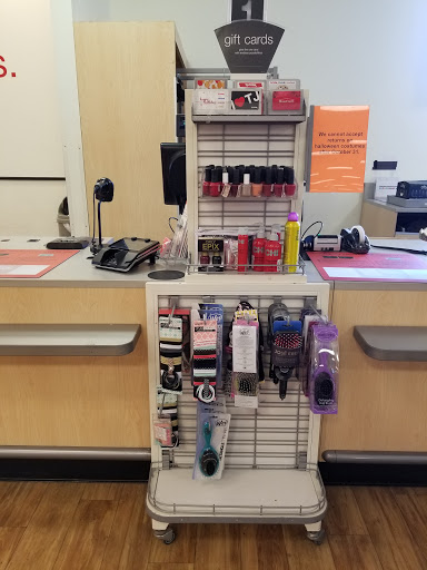 Department Store «T.J. Maxx & HomeGoods», reviews and photos, 715 E Dundee Rd, Palatine, IL 60074, USA