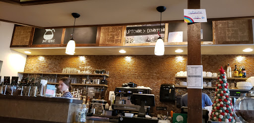 Restaurant «Uptowne Cafe», reviews and photos, 1217 Caledonia St, La Crosse, WI 54603, USA