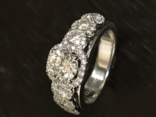 Jeweler «Baker & Baker Jewelers, Inc - Jewelry Store», reviews and photos, 105 Putnam St, Marietta, OH 45750, USA