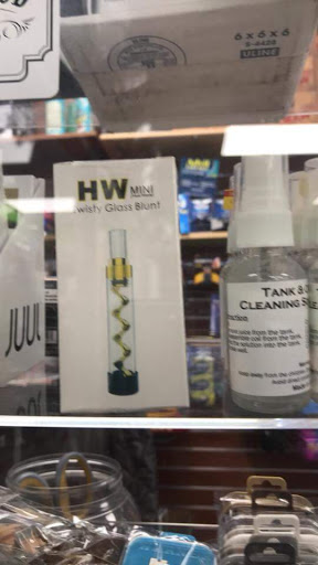 Tobacco Shop «Discount Tobacco & Vapor Shop», reviews and photos, 4867 Marlboro Pike, Capitol Heights, MD 20743, USA