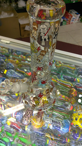 Tobacco Shop «Smokeyz Smoke Shop», reviews and photos, 410 Euclid St #7, Anaheim, CA 92802, USA