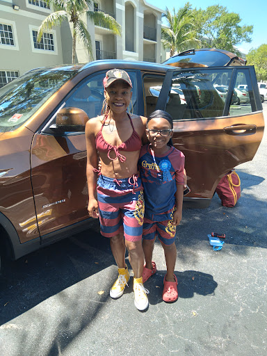 Thrift Store «The Shelter Options Shoppe», reviews and photos, 968 2nd Ave N, Naples, FL 34102, USA