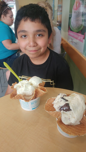 Ice Cream Shop «Marble Slab Creamery», reviews and photos, 10670 Culebra Rd #103, San Antonio, TX 78251, USA