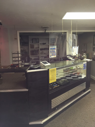 Tattoo Shop «Chrome Halo Tattoo & Body Piercing», reviews and photos, 517 W Main St, Murfreesboro, TN 37129, USA