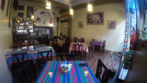 Taste of India Cusco-Café Carvalho