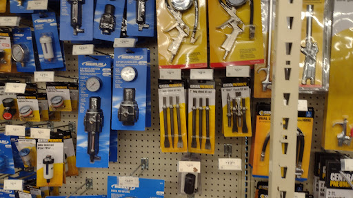 Hardware Store «Harbor Freight Tools», reviews and photos, 124 Sycamore St, Vestal, NY 13850, USA