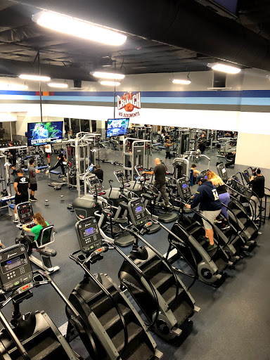 Health Club «Crunch - Van Nuys», reviews and photos, 6723 Van Nuys Blvd, Van Nuys, CA 91405, USA