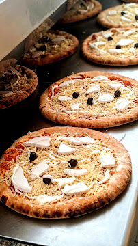 Photos du propriétaire du Pizzas à emporter Gibus Pizza distributeur de pizzas 24h/24 7j/7 à Lescar - n°4