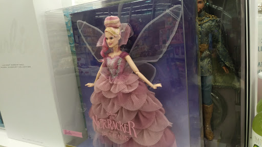 Home Goods Store «Tuesday Morning», reviews and photos, 23314 Farmington Rd, Farmington, MI 48336, USA