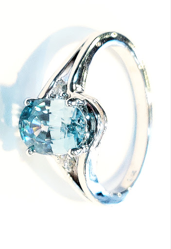 Jewelry Repair Service «Custom Fast-Fix Jewelry Repair», reviews and photos, 7335 Airport Blvd # K, Mobile, AL 36608, USA