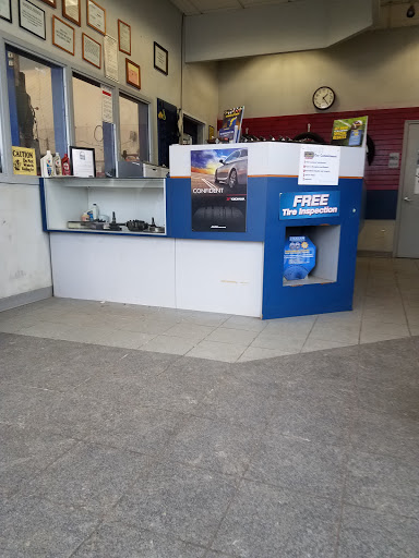 Auto Repair Shop «Monro Muffler Brake & Service», reviews and photos, 163 River St, Saranac Lake, NY 12983, USA