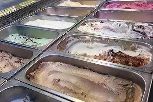 Gelato Fresco image