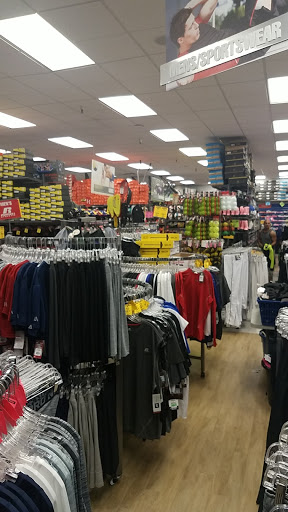 Sporting Goods Store «Big 5 Sporting Goods - Chula Vista», reviews and photos, 364 E H St, Chula Vista, CA 91910, USA