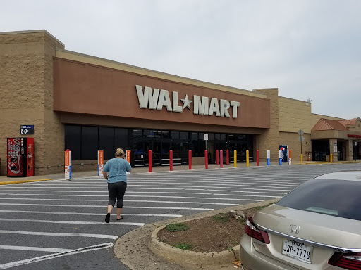 Discount Store «Walmart», reviews and photos, 950 Edwards Ferry Rd NE, Leesburg, VA 20176, USA