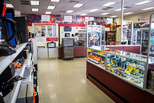 Pawn Shop «Money Mart Pawn & Jewelry», reviews and photos, 10030 North Fwy, Houston, TX 77037, USA