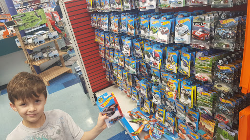 Hobby Store «Hobby Town USA», reviews and photos, 2501 NW Loop 410, San Antonio, TX 78230, USA