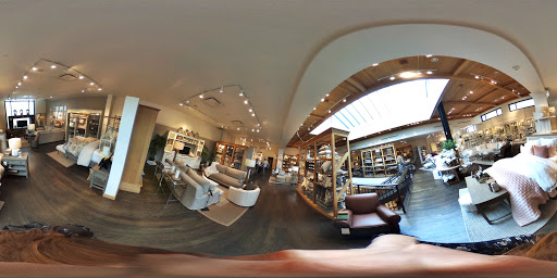 Furniture Store «Pottery Barn», reviews and photos, 1415 4th St, Santa Monica, CA 90401, USA