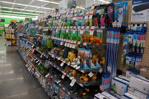 Pet Supply Store «Pet Supplies Plus», reviews and photos, 21703 Village Lakes Shopping Center Dr, Land O Lakes, FL 34639, USA
