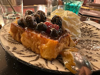 Plats et boissons du Restaurant servant le petit-déjeuner Dupont Café Convention à Paris - n°12