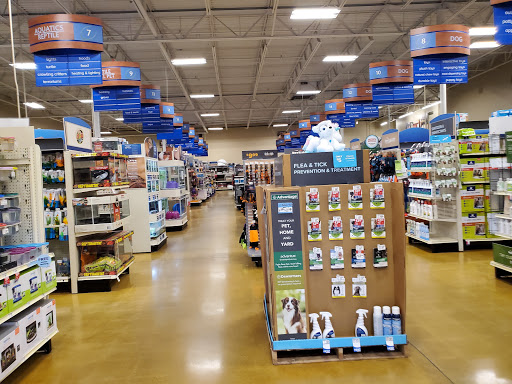 Pet Supply Store «PetSmart», reviews and photos, 976 IL-59, Aurora, IL 60504, USA