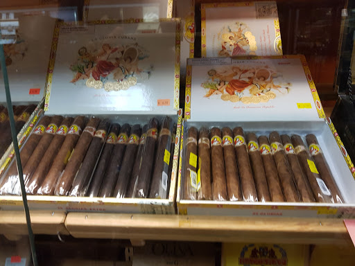 Tobacco Shop «Cigar Land», reviews and photos, 229 Bellevue Way NE, Bellevue, WA 98004, USA