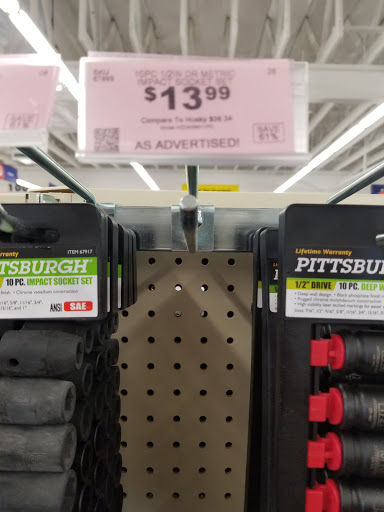 Hardware Store «Harbor Freight Tools», reviews and photos, 433 W Lake Mead Pkwy, Henderson, NV 89015, USA