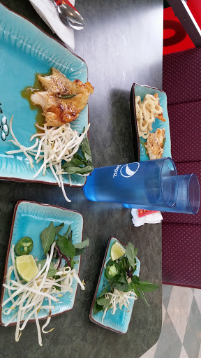 Grocery Store «HT Oaktree Market», reviews and photos, 10008 Aurora Ave N, Seattle, WA 98133, USA